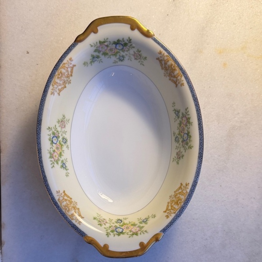 Vintage Meito China Oval Serving Piece